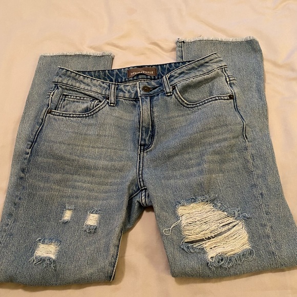 Denim of Virtue Distressed Jean size 27 - Picture 2 of 12